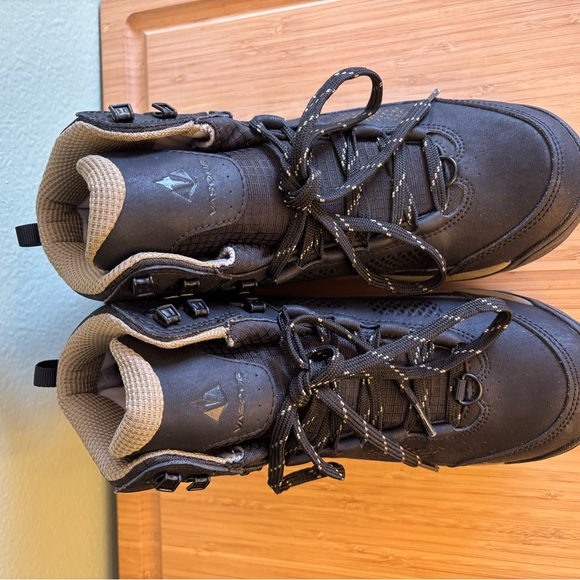 Vasque Talus NatureTex Waterproof Insulated Hiking Boots - Picture 4 of 6